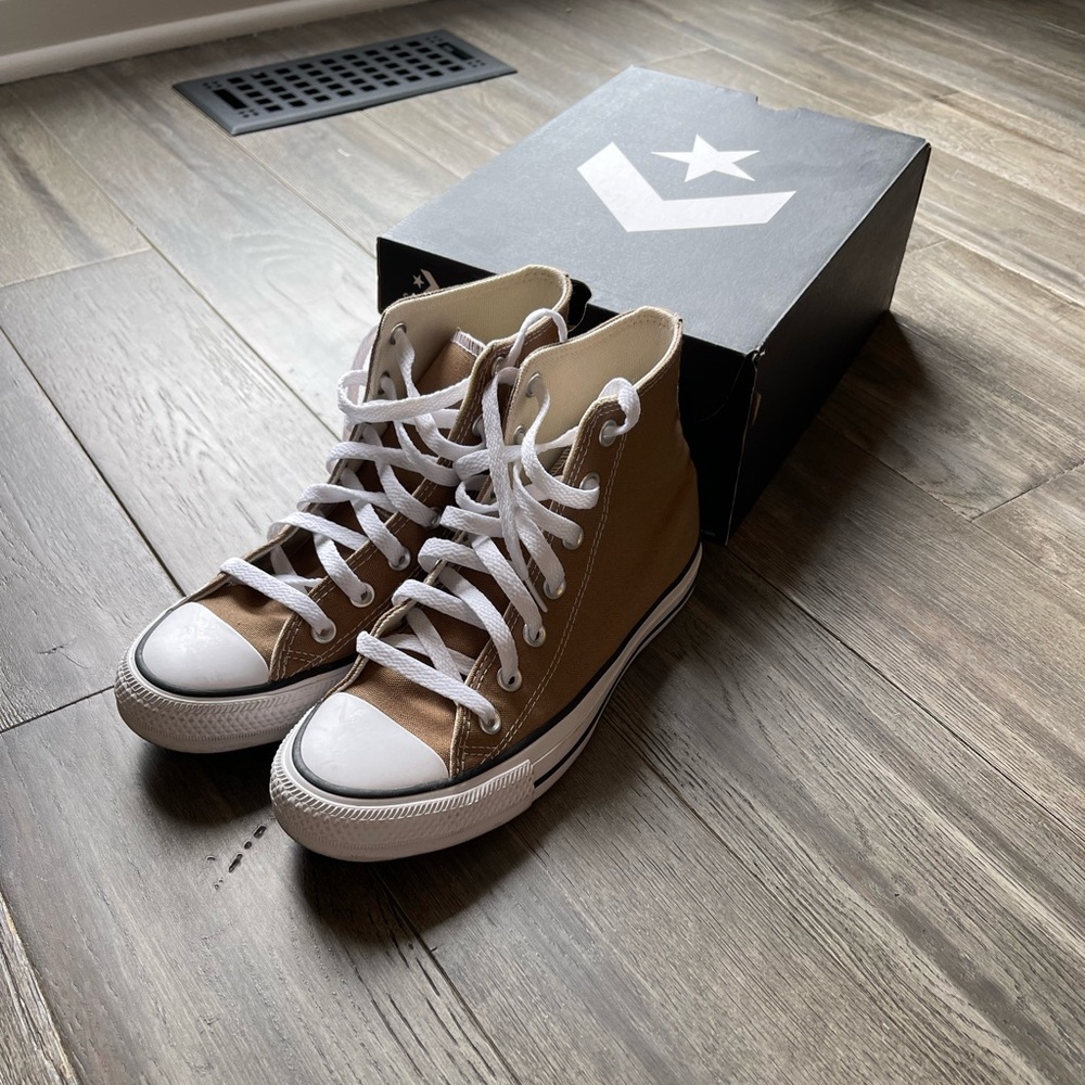 Converse High-Top Sneakers in sand dune